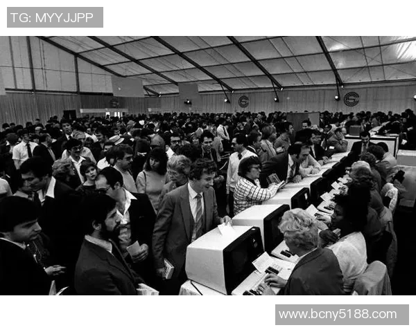 惠灵顿凤凰与墨尔本胜利的历史交锋与发展历程探讨