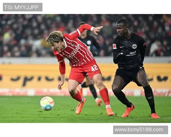 拜仁球星精彩表现对决弗赖堡全场视频回顾与分析 拜仁球星精彩表现对决弗赖堡全场视频回顾与分析