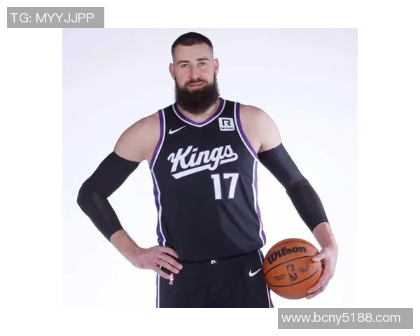 约纳斯瓦兰丘纳斯的篮球生涯与成就探析 约纳斯瓦兰丘纳斯的篮球生涯与成就探析