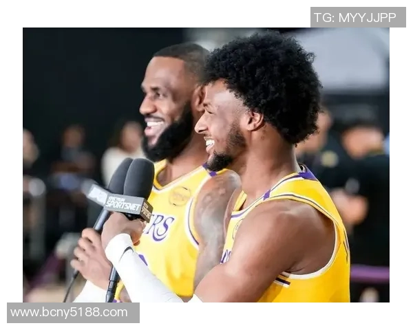 詹姆斯父子同台的梦想成真布朗尼正式宣布参加NBA选秀 詹姆斯父子同台的梦想成真布朗尼正式宣布参加NBA选秀