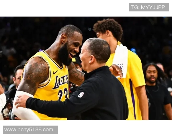 2015年NBA总决赛骑士与马刺的巅峰对决回顾与精彩瞬间解析 2015年NBA总决赛骑士与马刺的巅峰对决回顾与精彩瞬间解析