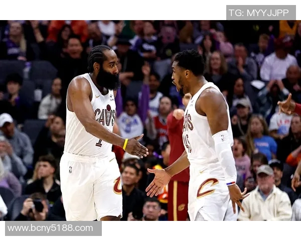 CCTV5直播快船与雷霆激战精彩瞬间回顾与赛后分析