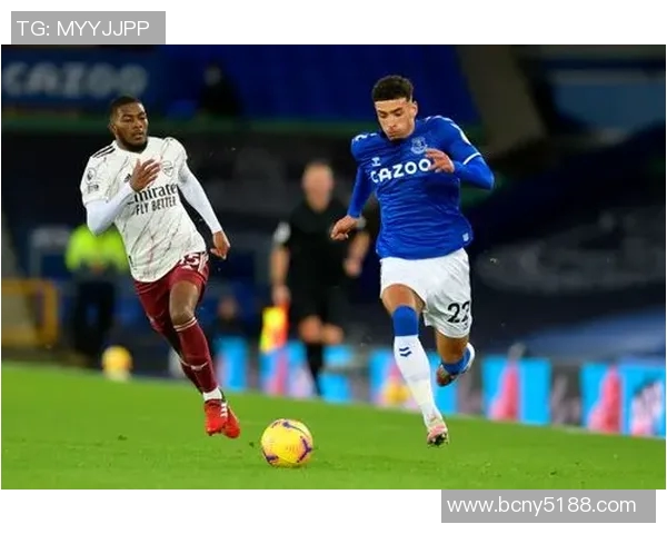 埃弗顿对阵亚特兰大精彩直播全程回顾与赛后分析