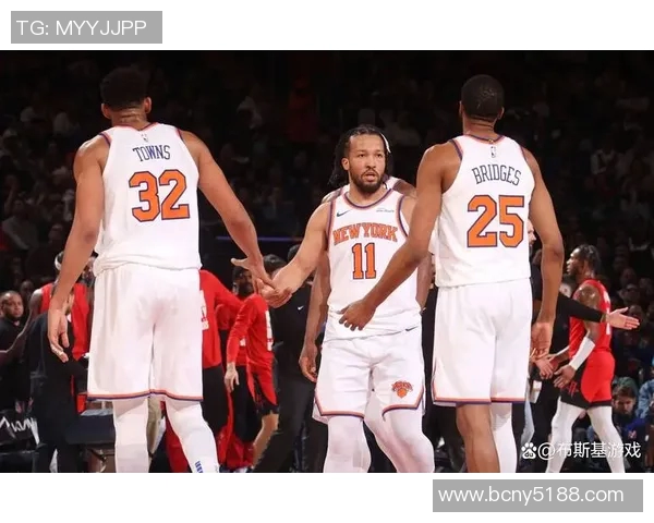 圣诞大战勇士与骑士的巅峰对决谁能笑到最后揭秘精彩瞬间与战术分析 圣诞大战勇士与骑士的巅峰对决谁能笑到最后揭秘精彩瞬间与战术分析