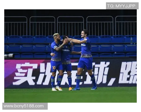 江苏球迷与苏宁客服的互动故事揭示了足球文化与服务态度的碰撞与融合 江苏球迷与苏宁客服的互动故事揭示了足球文化与服务态度的碰撞与融合